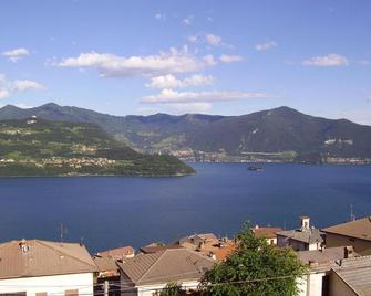 Casa Magotina - Tavernola Bergamasca