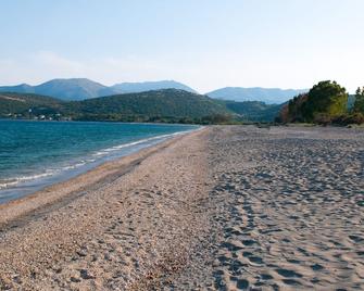 Elise Cottage - Vathi - Beach