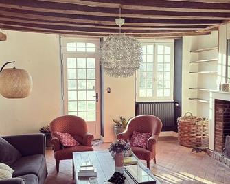 Magnifique Bergerie Rénovée - Charny-Orée-de-Puisaye - Sala de estar