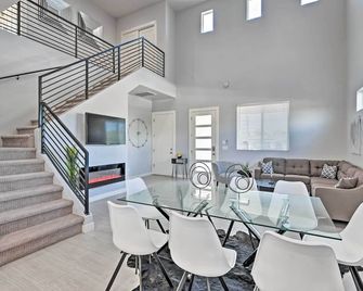 7 Mi to Dtwn Phoenix: Home w/ Patio & Yard - Phoenix - Dining room