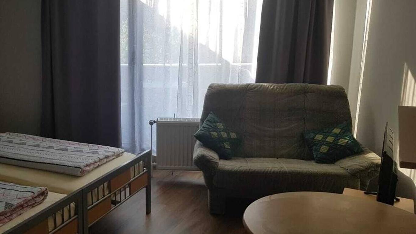 Pension Strohm im Lieth Café