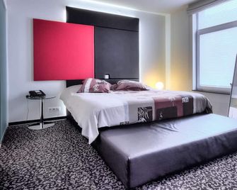 Hotel Tristar - La Louvière - Habitación