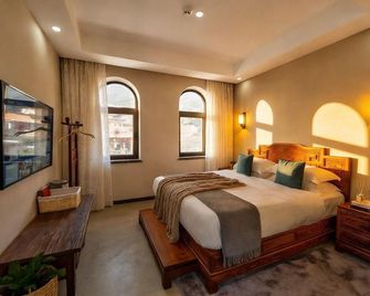 Yaxinxuan. Hot Spring Private Soup Villa Light Luxury Beauty Hotel (Qingdao Laoshan Scenic Area) - تشينغداو - غرفة نوم