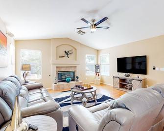 Nestled on Nielson - Gilbert - Living room