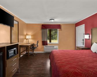 Econo Lodge - Cornersville - Bedroom