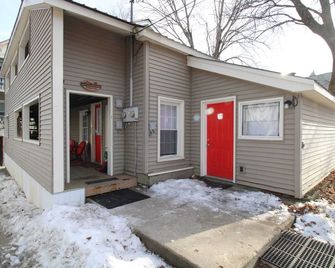 Gore Mountain Lift View: Wade St. Apt 2 - North Creek - Building