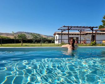 Agriturismo Essentia dimora rurale - Larino - Piscina