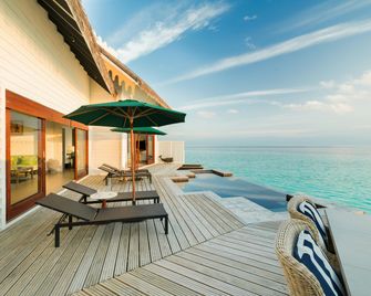 SAii Lagoon Maldives, Curio Collection by Hilton - Vadoo Island - Patio