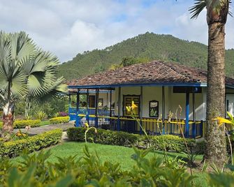 El Rancho de Salento - Salento - Outdoors view