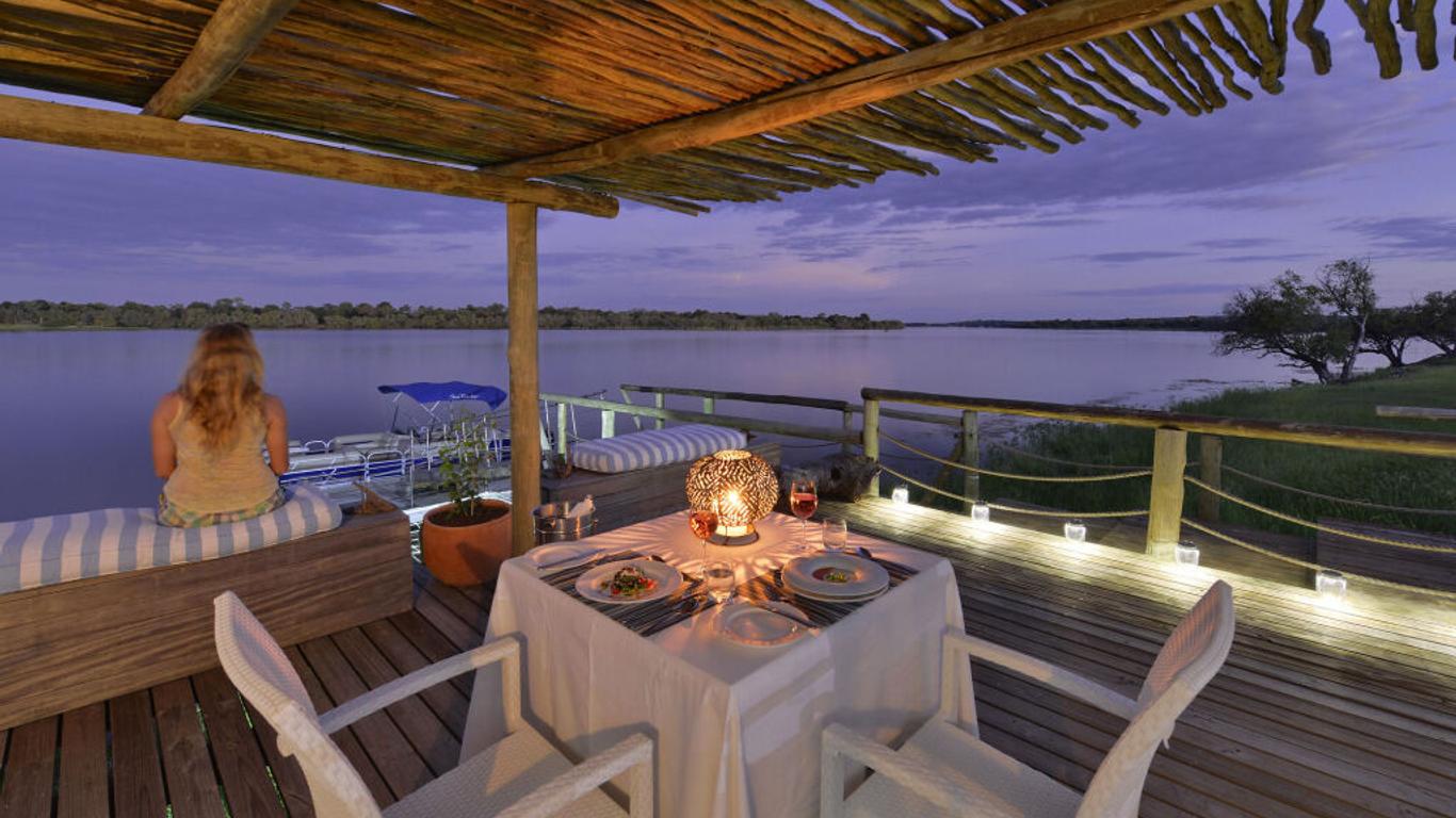 Victoria Falls River Lodge