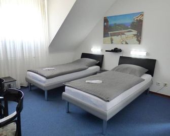 Hotel Garni Alt Büttgen - Kaarst - Bedroom