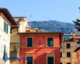 Hotel Palagi - Pietrasanta - Bygning