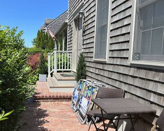 Nantucket Guest House - Nantucket - Patio