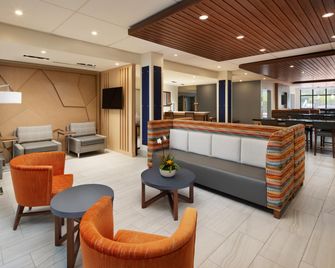 Holiday Inn Express & Suites Gulf Breeze - Pensacola Area By IHG - Gulf Breeze - Lounge