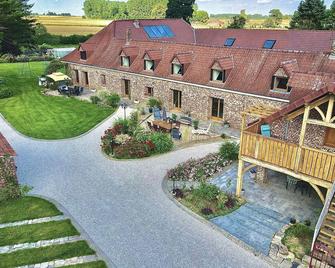 La Mésangeraie Gîte Chambres d'hôtes - Gouy-en-Ternois - Edificio
