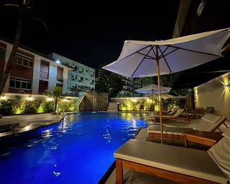 Marmeu Tropical - Guarujá - Bazén