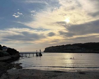 Twelve Apostles Beach House-Studio - Port Campbell