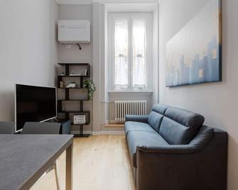 Mac Mahon - Urban Oasis Apartment! - Mailand - Wohnzimmer