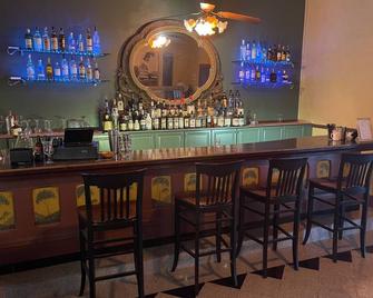 The Brandon Inn - Fourth Floor Queen Room - Brandon - Bar
