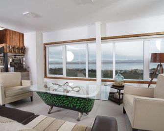 بست ويسترن باتاجونيا - بورتو ناتالس - غرفة معيشة