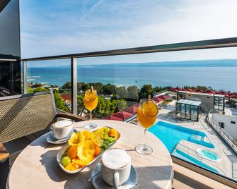 Hotel Plaza Duce - Omiš - Balcó