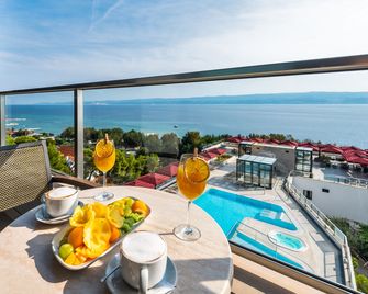 Hotel Plaza Duce - Omiš - Balkon