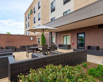 Extended Stay America Suites - Rock Hill - Rock Hill - Innenhof