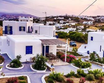 Gryparis' Club Apartments - Míkonos - Balcón