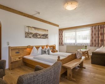 Hotel Landhaus Zillertal - Fügen - Camera da letto