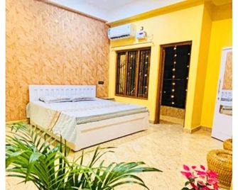 Hotel Bd Homestay Guwahati - Guwahati - Bedroom