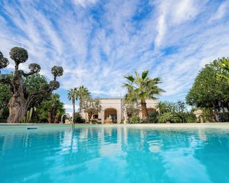 Villa Tonia - Fasano - Zwembad