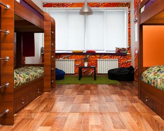 Funkey Hostel - Novosibirsk - Yatak Odası