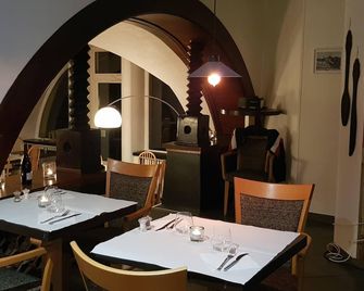Savoy Hotel - Saint-Michel-de-Maurienne - Restaurante