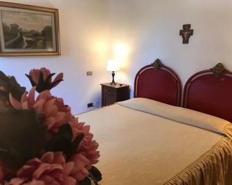 Agriturismo Camiano Piccolo - Montefalco - Slaapkamer