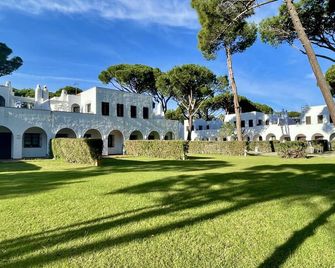 Piverd Del Golf 75 - Pals - Bâtiment