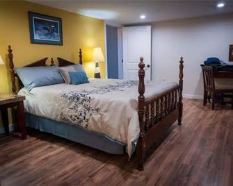 3 bedrooms, close to skiing and lakes. - Bridgton - Habitación