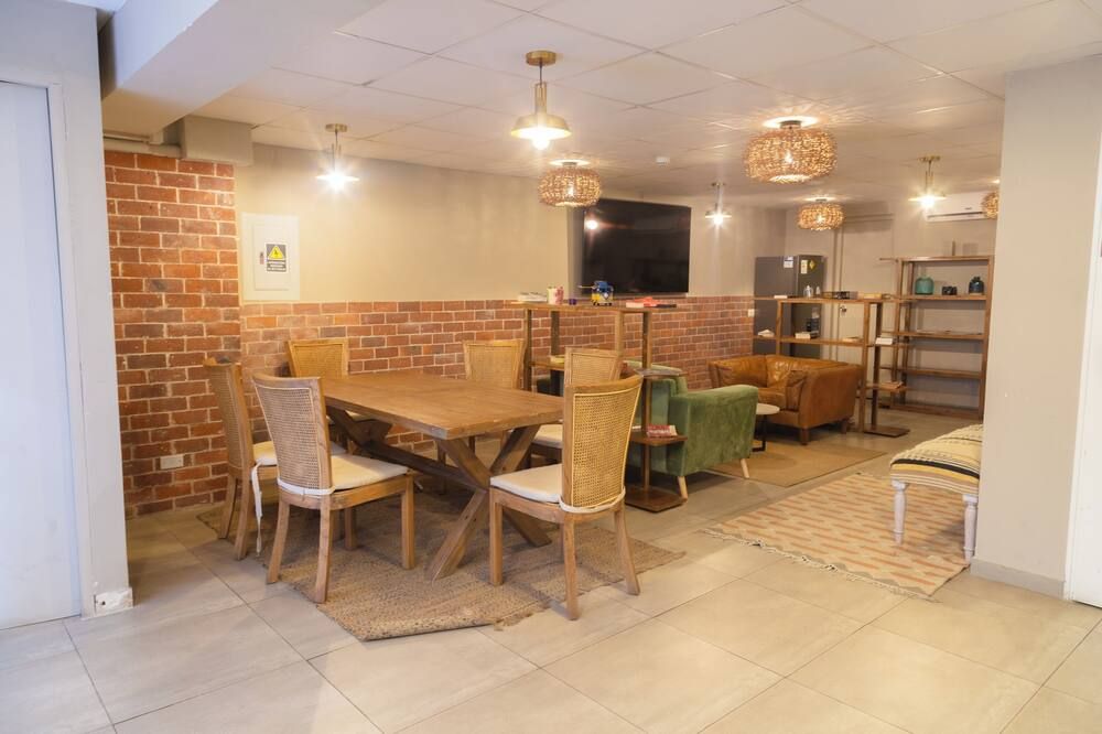 Restaurant view of Selina Posada Miraflores