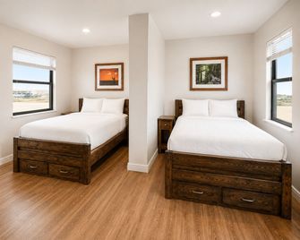 The Resource Inn - Big Lake