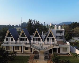 The Novel Holiday Resorts - Yelagiri - Edificio