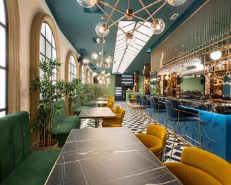 Calisi Hotel - Belgrad - Bar