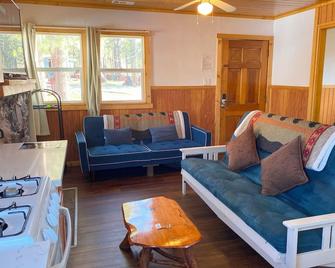 Blue Horizon Lodge - Big Bear Lake