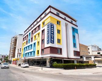 Adana Park Otel - Adana - Edificio