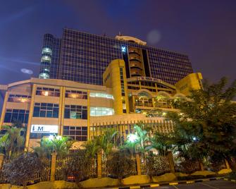 The Panari Hotel - Nairobi - Gebäude