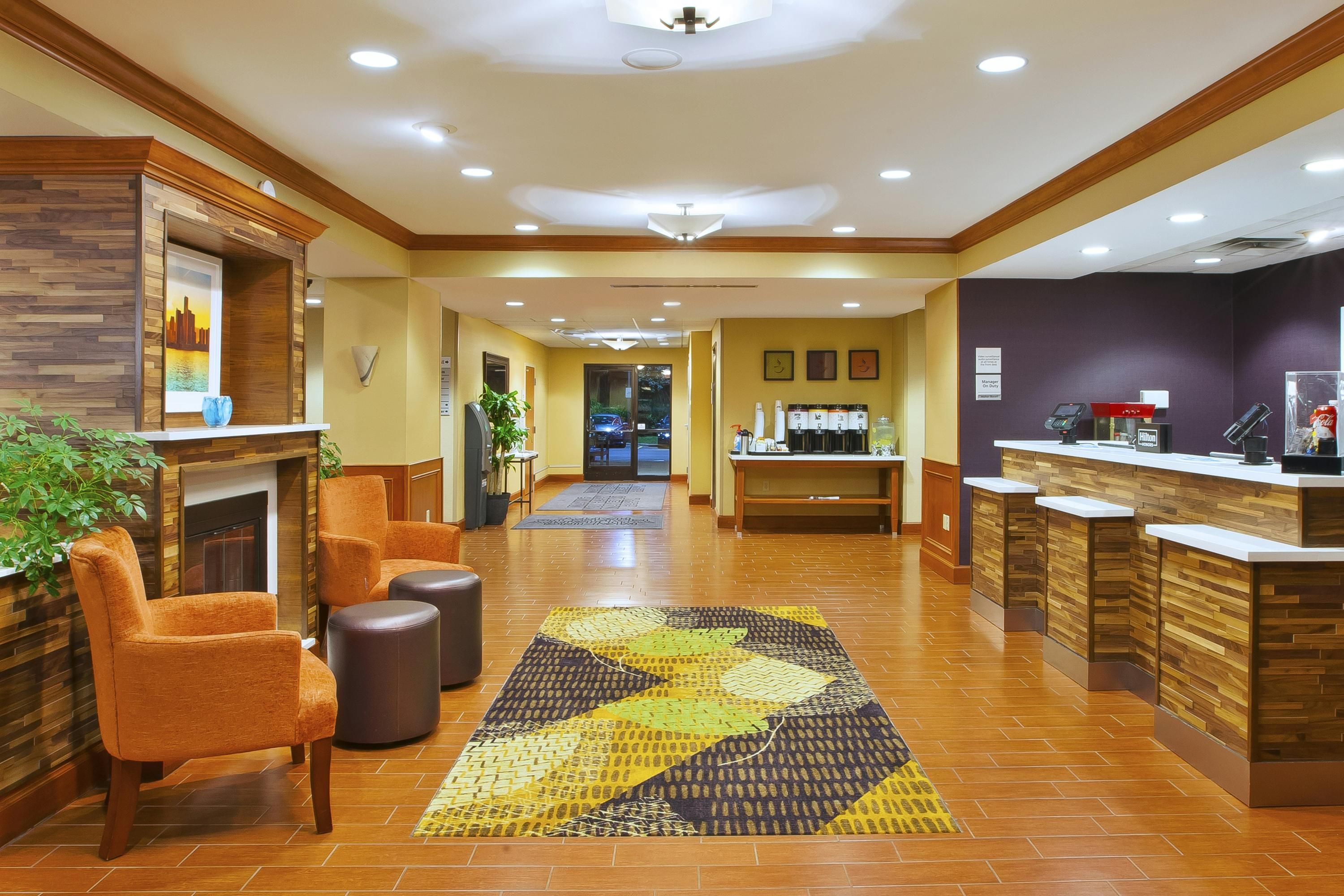 Hampton Inn by Hilton Commerce Novi - Novi - Lobby