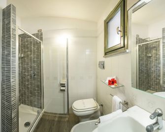 Albaruja Hotel - Costa Rei - Baño