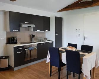 La Mariennaye- Private Spa/ Vendee/15min Puy Du Fou - Beaurepaire - Cocina