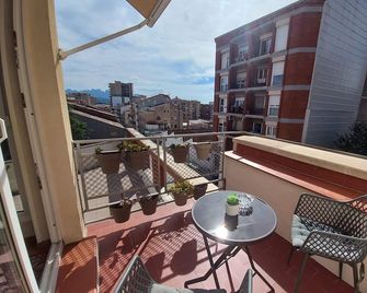 Hotel 1948 Manresa - Manresa - Balcon