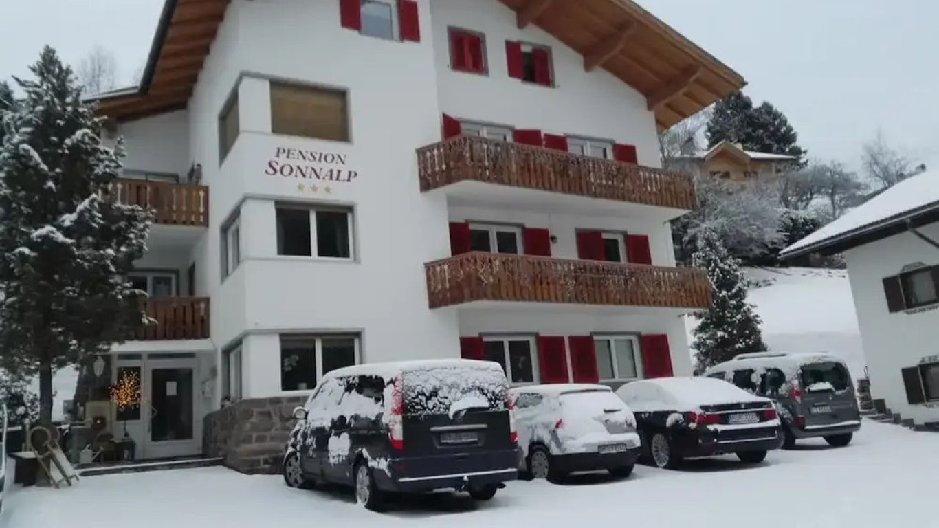 索納佩旅館飯店