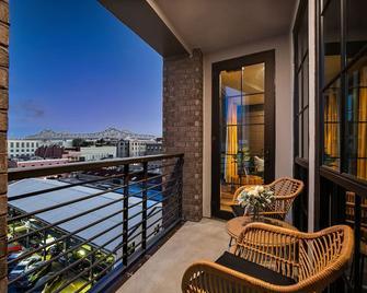 The Pelican by Hosteeva - New Orleans - Balcony