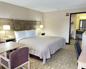 Viking Arms Inn - Ludington - Ludington
